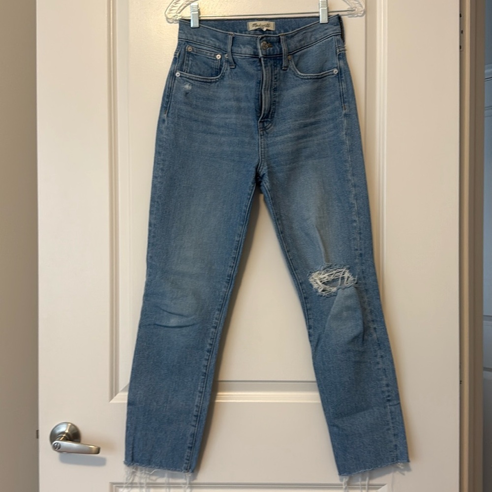 Madewell The Perfect Vintage Jean in Coney Wash: Destroyed Edition - Size 26